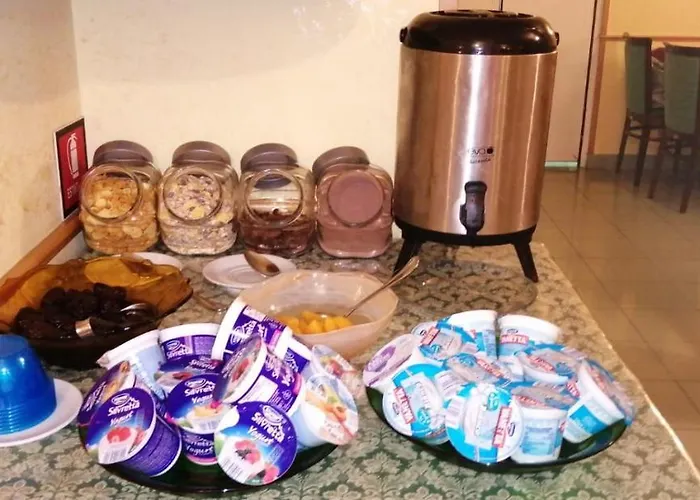 Sirena Отель Пинето