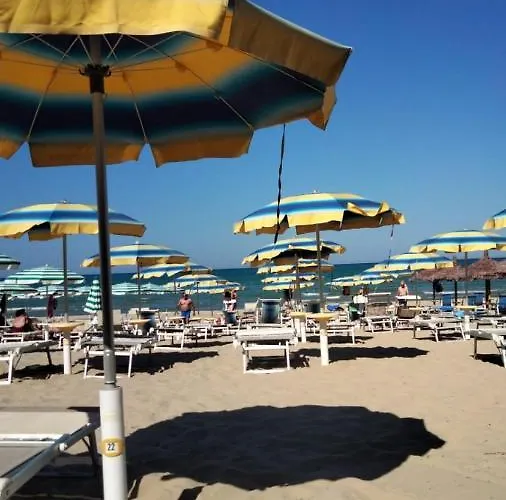 Sirena Отель Пинето