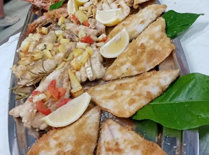 Отель Sirena 2*